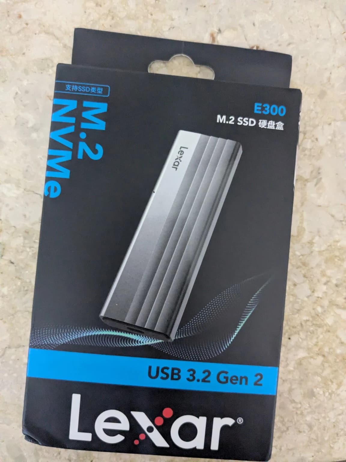 Boîtier SSD Lexar E300 M.2 NVMe — USB-C 10Gbps